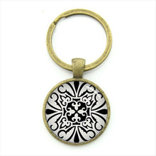 Load image into Gallery viewer, King's Tree